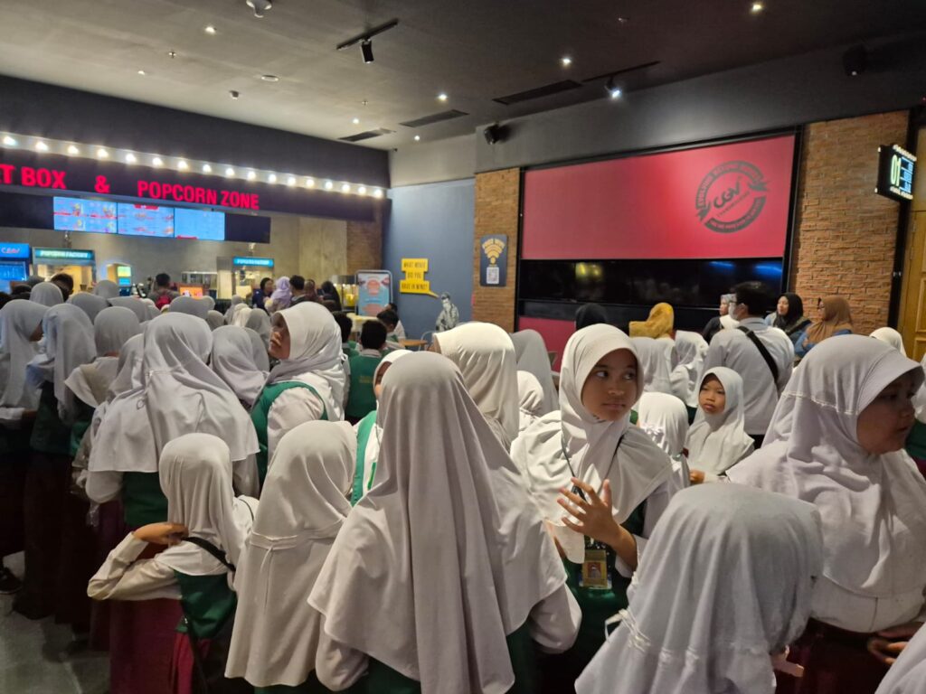 MIN 1 Yogyakarta Gelar Nonton Bareng Film Cyberbullying untuk Perkuat Literasi Digital